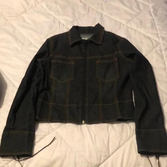 Request Jean Set - Picture 2 of 9